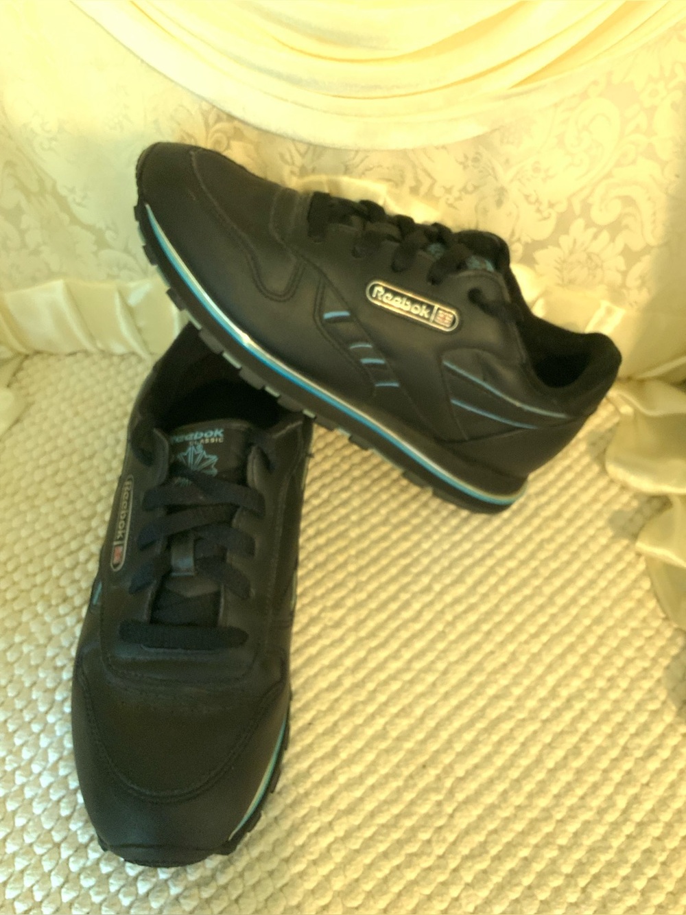 REEBOK